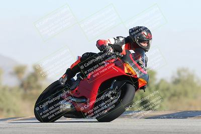 media/Dec-01-2025-Moto Forza (Mon) [[2daa91e15f]]/2-Intermediate Group/Session 2 Turn 9 Entry/